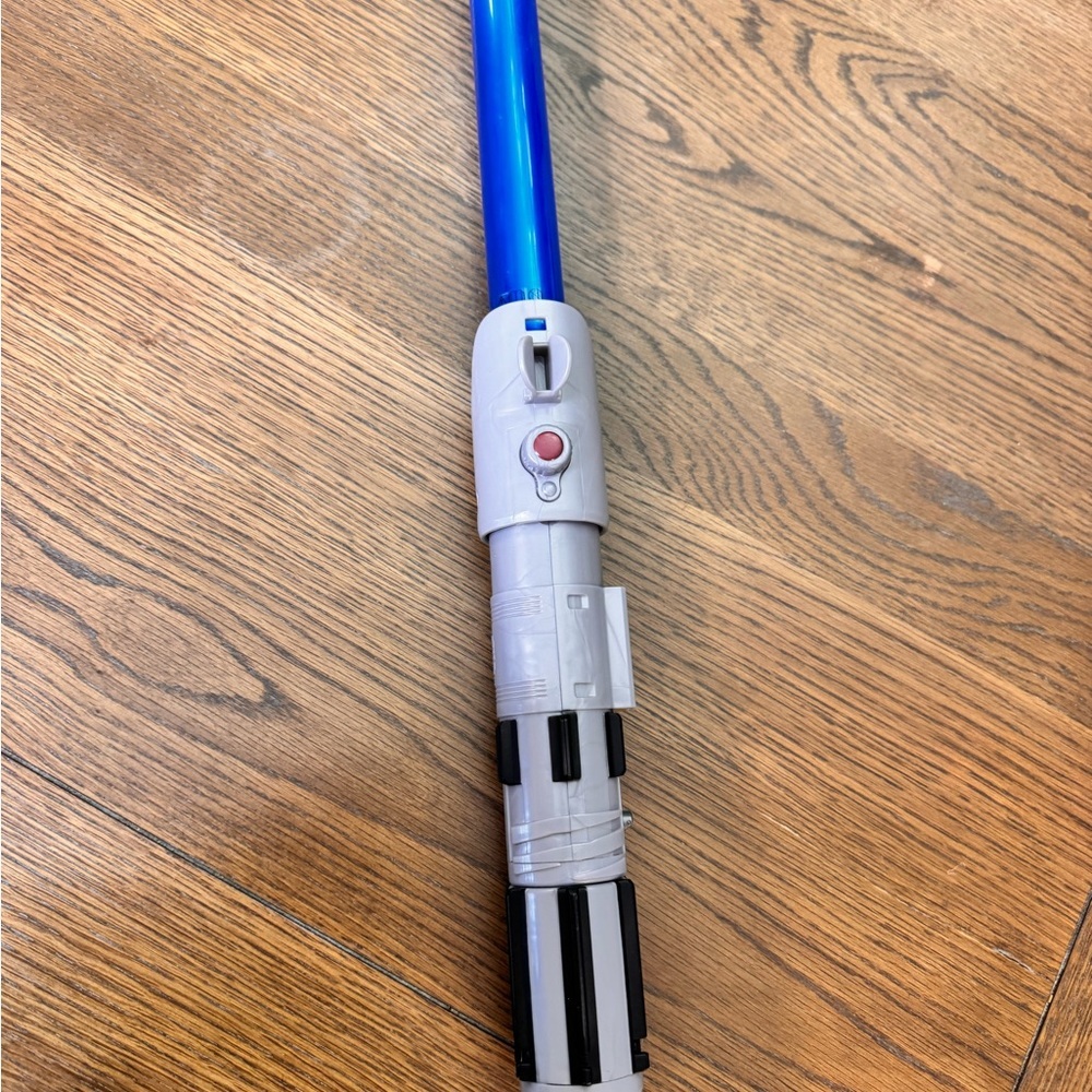 Blue and Silver Toy Lightsaber - Picture 4 of 6
